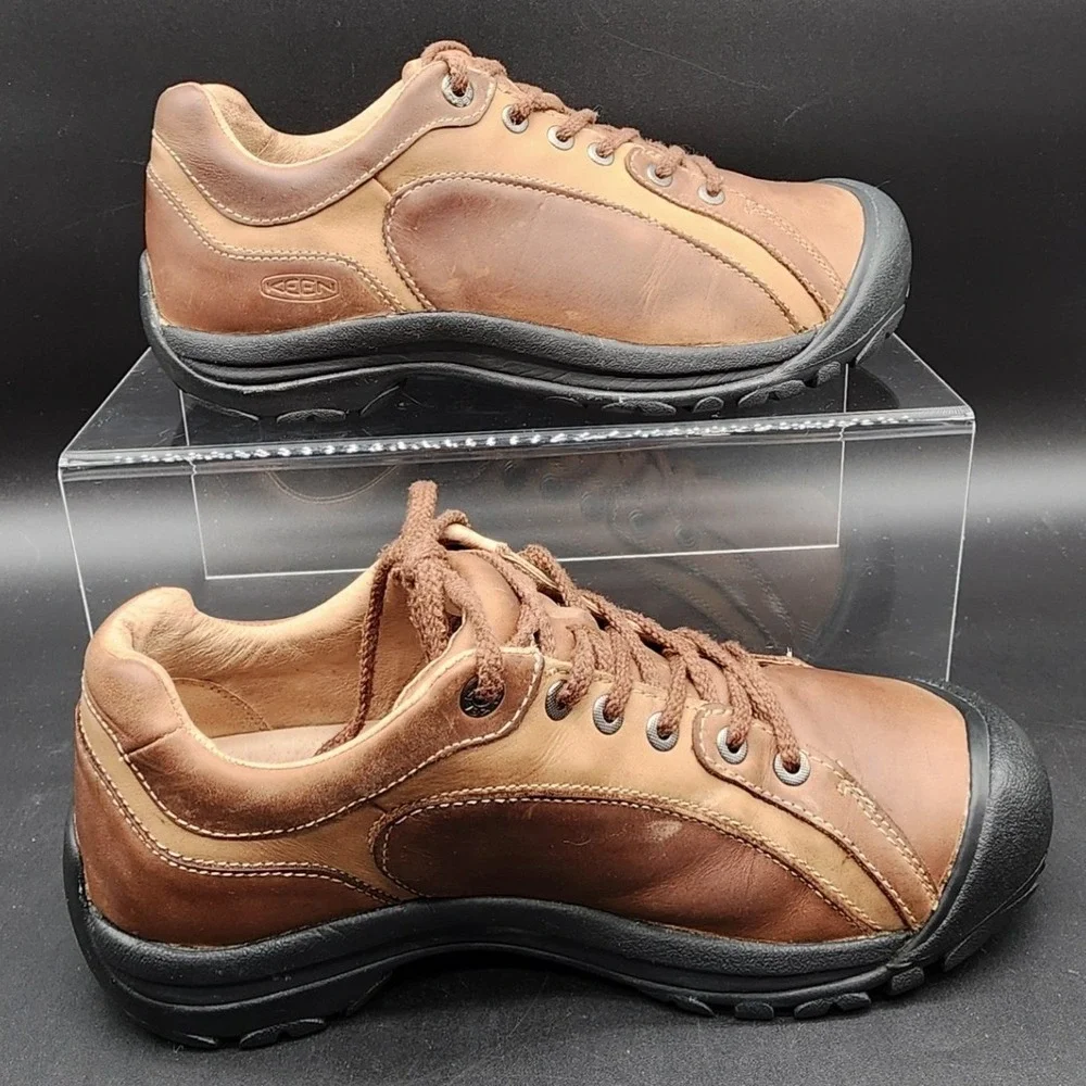 KEEN Size 10 Brown Leather Presidio Walking Shoes Gorpcore Hiking Comfort Shoes